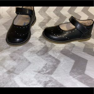 Toddler 7.5 girls shoe